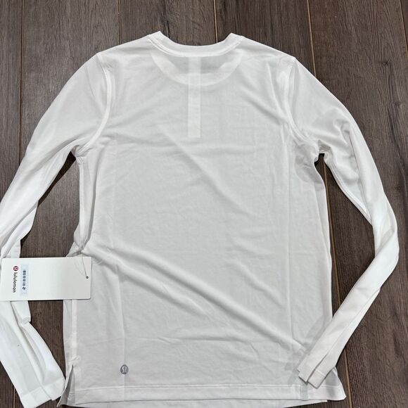 New Ultralight Hip-Length
Long Sleeve - Picture 2 of 2